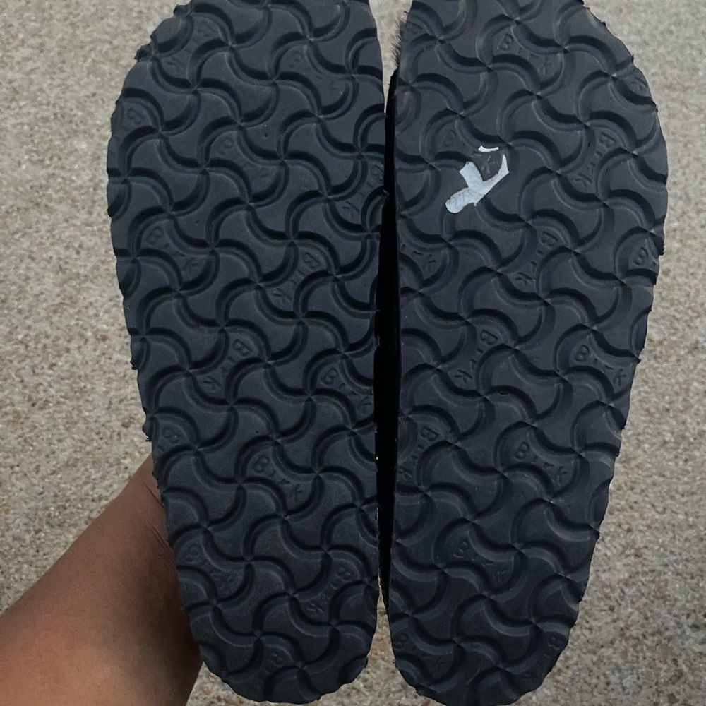 Birkenstock Black Fuzzy Sandals - Picture 5 of 6